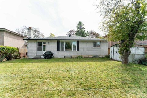 Photo 23 at 38 Albacore Crescent, Woburn, Toronto