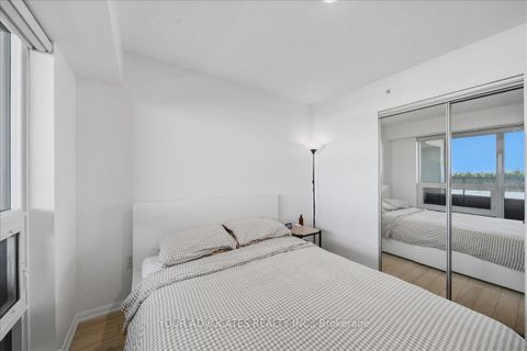 Photo 12 at 406 - 3091 DUFFERIN Street, Glen Park, Toronto