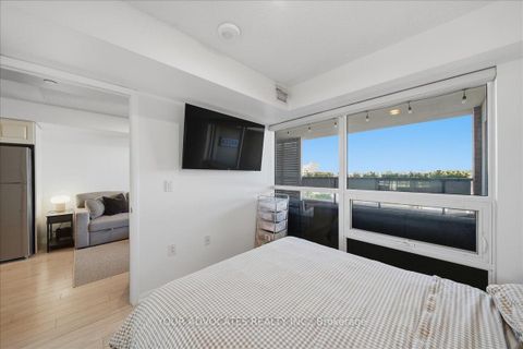 Photo 14 at 406 - 3091 DUFFERIN Street, Glen Park, Toronto