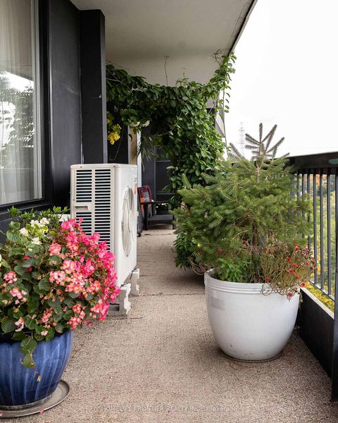 Photo 2 at 706 - 115 Antibes Drive, Branson, Toronto