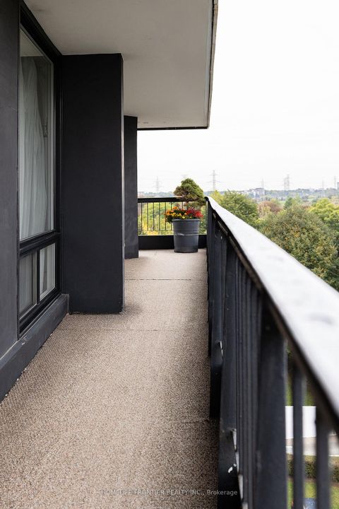 Photo 4 at 706 - 115 Antibes Drive, Branson, Toronto
