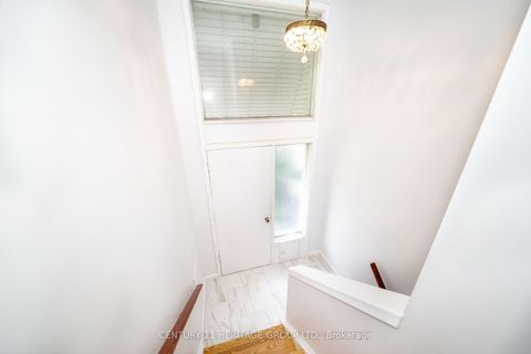 Photo 16 at 37 Gambello Crescent, York University Heights, Toronto