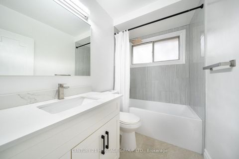 Photo 19 at 37 Gambello Crescent, York University Heights, Toronto