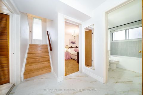 Photo 24 at 37 Gambello Crescent, York University Heights, Toronto