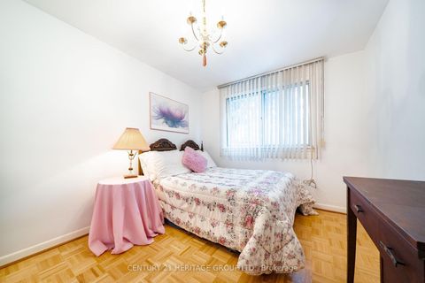 Photo 29 at 37 Gambello Crescent, York University Heights, Toronto