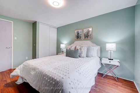 Photo 14 at 8 Rusty Crest Way, Don Valley Village, Toronto