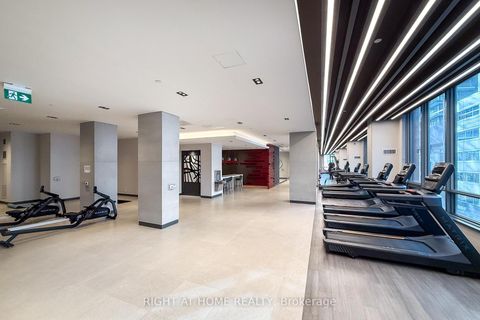 Photo 5 at 4013 - 108 Peter Street, Waterfront Communities C1, Toronto