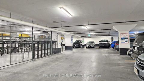 Photo 13 at 4013 - 108 Peter Street, Waterfront Communities C1, Toronto
