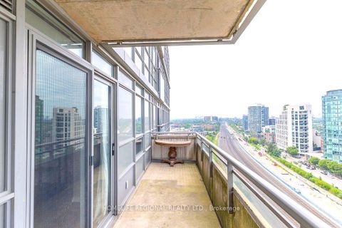 Photo 10 at 1520 - 38 Joe Shuster Way, South Parkdale, Toronto