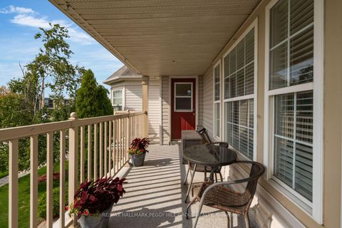 Photo 1 at 5 Sandringham Drive, Shore, Barrie