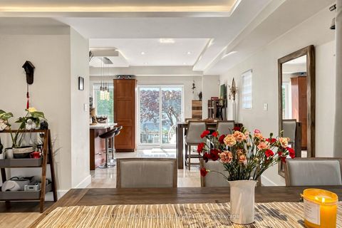 Photo 8 at 676 Vaughan Road, Oakwood Village, Toronto