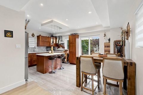 Photo 13 at 676 Vaughan Road, Oakwood Village, Toronto