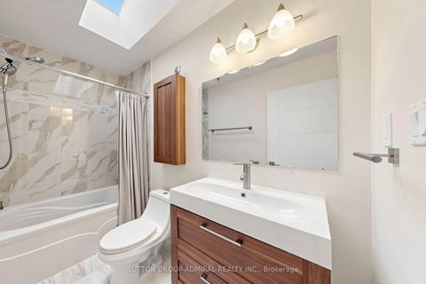 Photo 26 at 676 Vaughan Road, Oakwood Village, Toronto