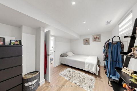 Photo 34 at 676 Vaughan Road, Oakwood Village, Toronto