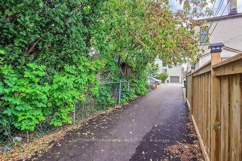 Photo 43 at 676 Vaughan Road, Oakwood Village, Toronto