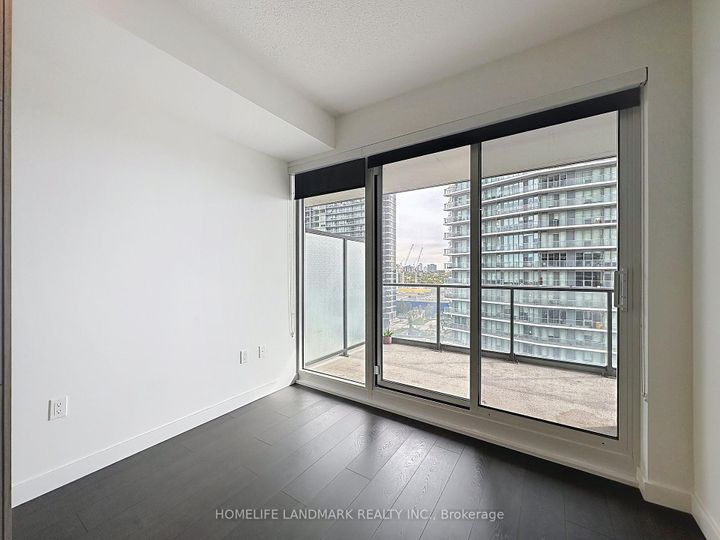 Photo 23 at 801 - 95 Mcmahon Drive, Bayview Village, Toronto