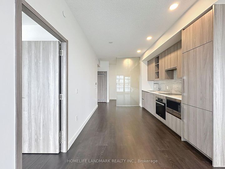 Photo 24 at 801 - 95 Mcmahon Drive, Bayview Village, Toronto