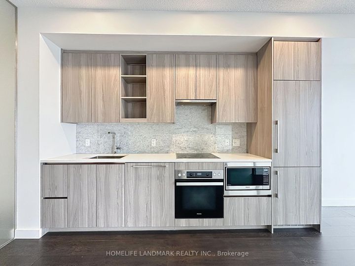 Photo 28 at 801 - 95 Mcmahon Drive, Bayview Village, Toronto