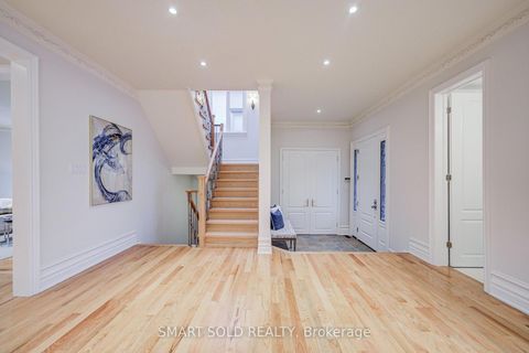Photo 8 at 25 Oak Avenue, South Richvale, Richmond Hill