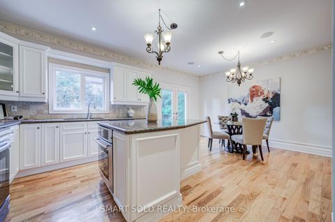 Photo 15 at 25 Oak Avenue, South Richvale, Richmond Hill