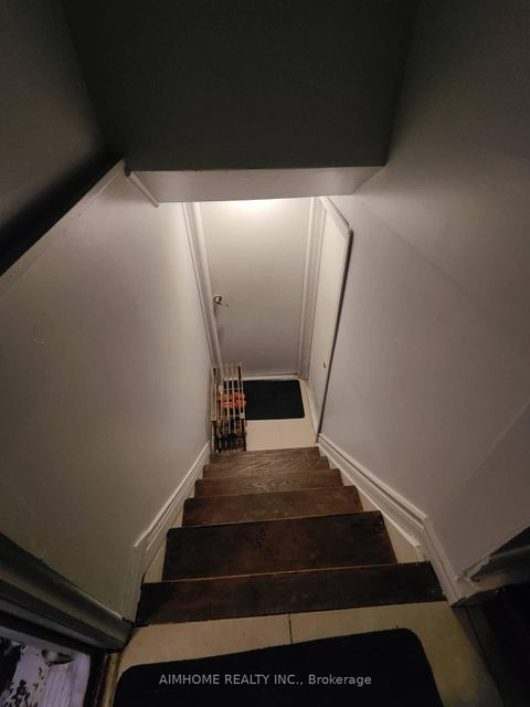 Photo 6 at 20 Lisburn Crescent, Don Valley Village, Toronto