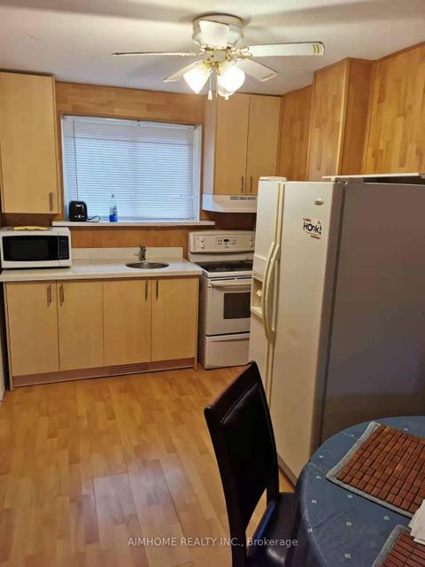 Photo 25 at 20 Lisburn Crescent, Don Valley Village, Toronto