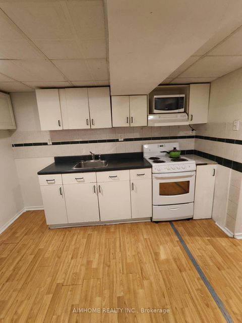 Photo 31 at 20 Lisburn Crescent, Don Valley Village, Toronto