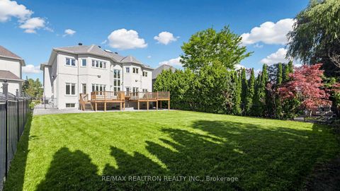 Photo 33 at 15 Ridgley Court, Bayview Hill, Richmond Hill