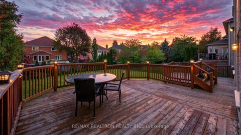 Photo 43 at 15 Ridgley Court, Bayview Hill, Richmond Hill