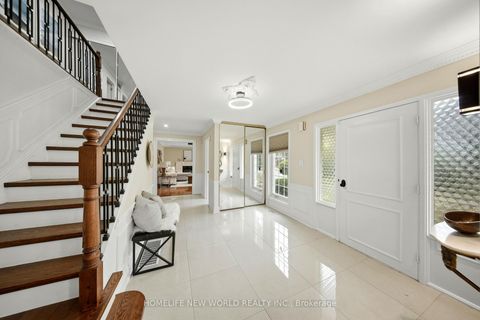 Photo 5 at 18 Dolan Gate, Don Valley Village, Toronto