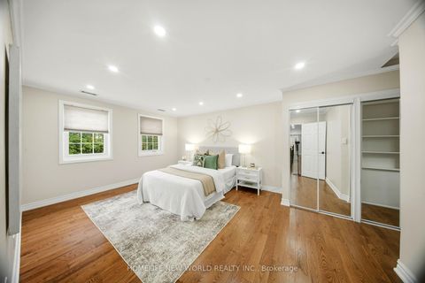 Photo 16 at 18 Dolan Gate, Don Valley Village, Toronto