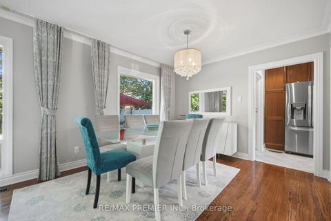 Photo 10 at 91 Wigmore Drive, Victoria Village, Toronto