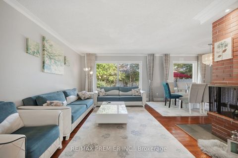 Photo 13 at 91 Wigmore Drive, Victoria Village, Toronto
