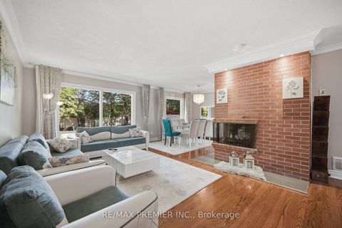 Photo 14 at 91 Wigmore Drive, Victoria Village, Toronto