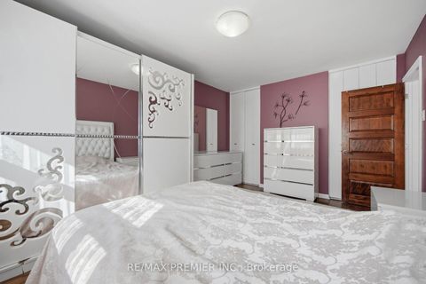 Photo 17 at 91 Wigmore Drive, Victoria Village, Toronto