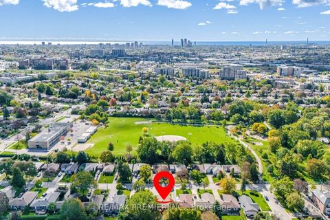 Photo 43 at 91 Wigmore Drive, Victoria Village, Toronto