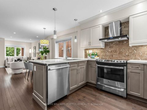 Photo 10 at 635 Glenholme Avenue, Oakwood Village, Toronto