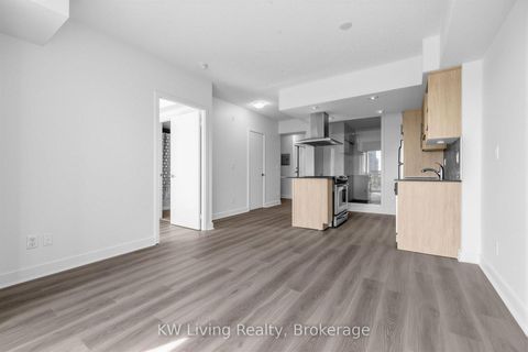 Photo 15 at 819 - 120 Dallimore Circle, Don Mills, Toronto