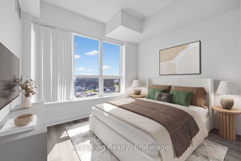 Photo 17 at 819 - 120 Dallimore Circle, Don Mills, Toronto