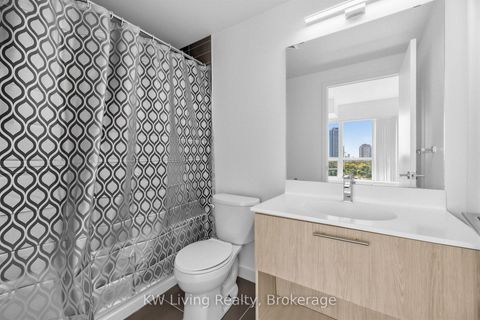Photo 19 at 819 - 120 Dallimore Circle, Don Mills, Toronto