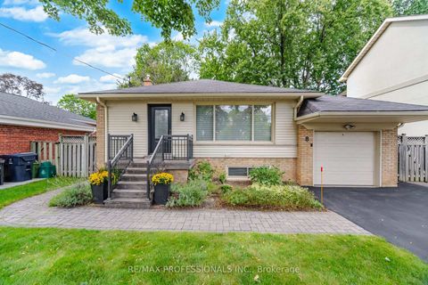 Photo 0 at 8 Beaverbrook Avenue, Rosethorn, Toronto