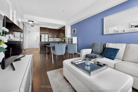 Photo 9 at 631 - 15 James Findlay Way, CFB, Toronto