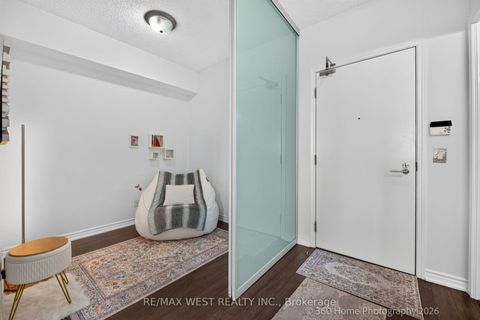 Photo 13 at 631 - 15 James Findlay Way, CFB, Toronto