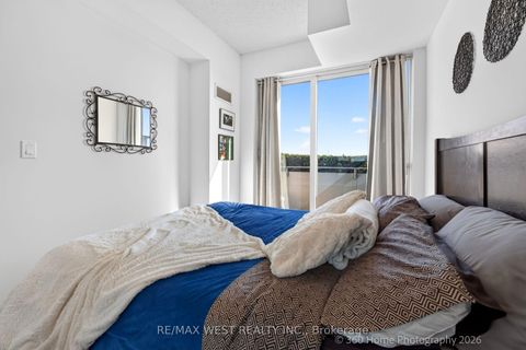 Photo 17 at 631 - 15 James Findlay Way, CFB, Toronto