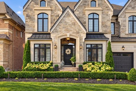 Photo 3 at 12 Mary Natasha Court, Kleinburg, Vaughan