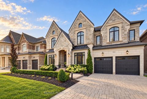 Photo 4 at 12 Mary Natasha Court, Kleinburg, Vaughan