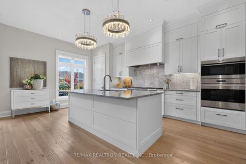 Photo 17 at 12 Mary Natasha Court, Kleinburg, Vaughan