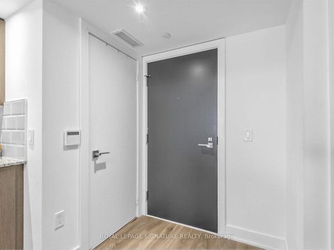 Photo 2 at 1204 - 89 Mcgill Street, Yonge Corridor, Toronto