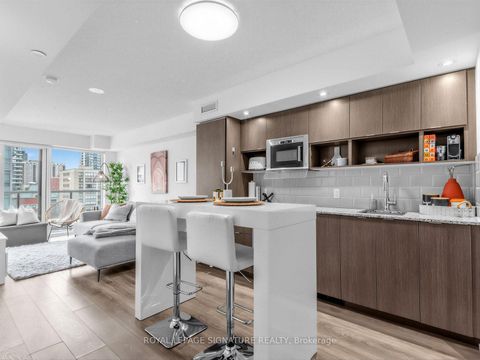 Photo 4 at 1204 - 89 Mcgill Street, Yonge Corridor, Toronto