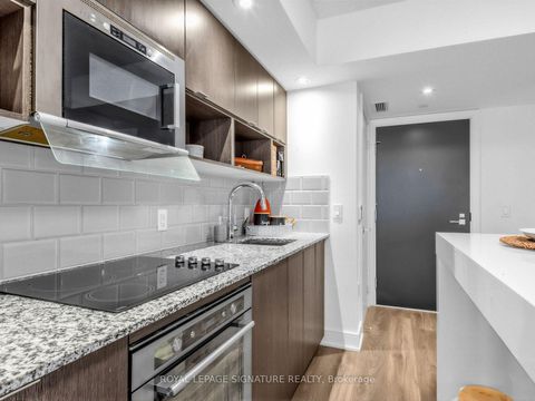 Photo 7 at 1204 - 89 Mcgill Street, Yonge Corridor, Toronto